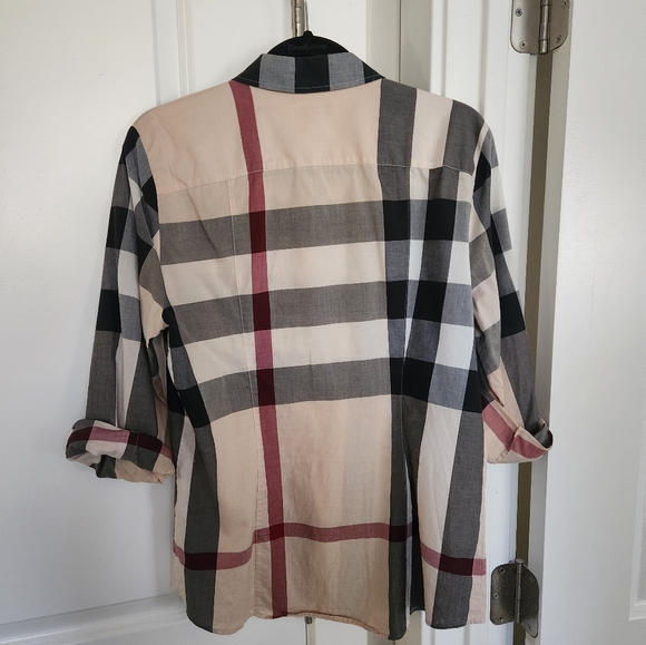 Burberry women's button down blouse. - Picture 2 of 5